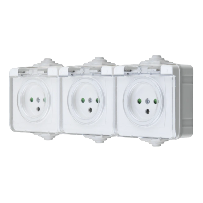 Контакт троен с прозрачен капак, IP54